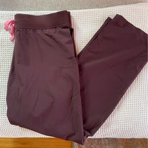 Figs Livingston basic scrub pants. FreeX fabric. Maroon, size large. Reg length